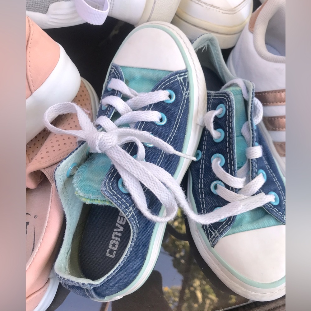 Girls navy/teal converse size 11